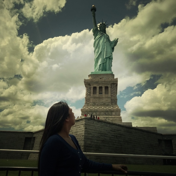 Meet your Posher, Crizzy - Picture 1 of 1